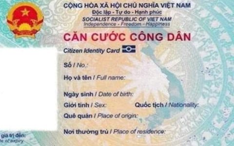 CẢNH BÁO; Việc chia sẻ CCCD trên các trang mạng xã hội